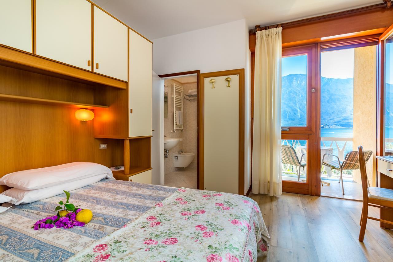 Hotel Riviera Panoramic Green Resort 利莫内-苏尔加达 外观 照片