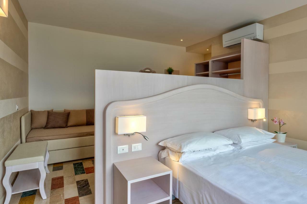 Hotel Riviera Panoramic Green Resort 利莫内-苏尔加达 外观 照片