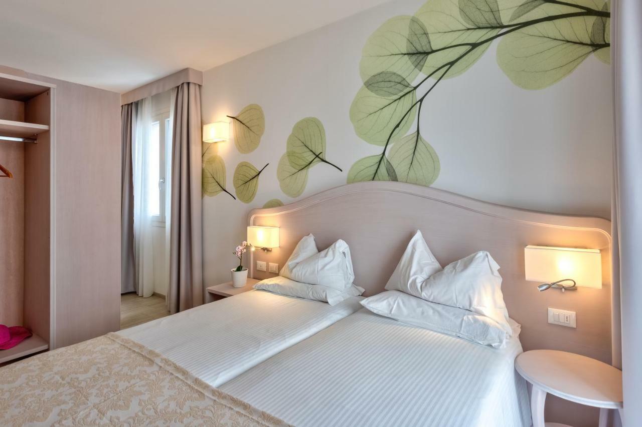 Hotel Riviera Panoramic Green Resort 利莫内-苏尔加达 外观 照片